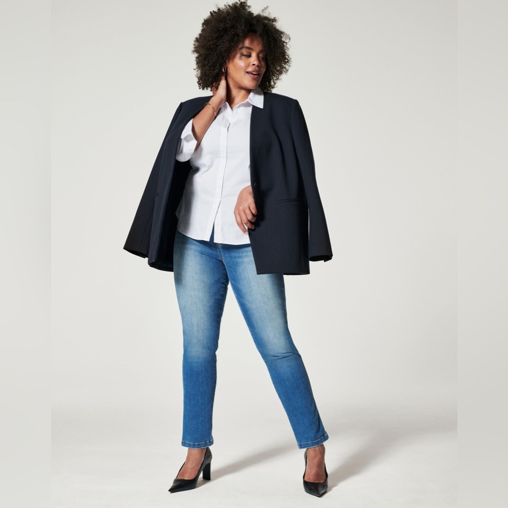 NWT SPANX Ankle Straight Leg Jeans in Vintage Indigo